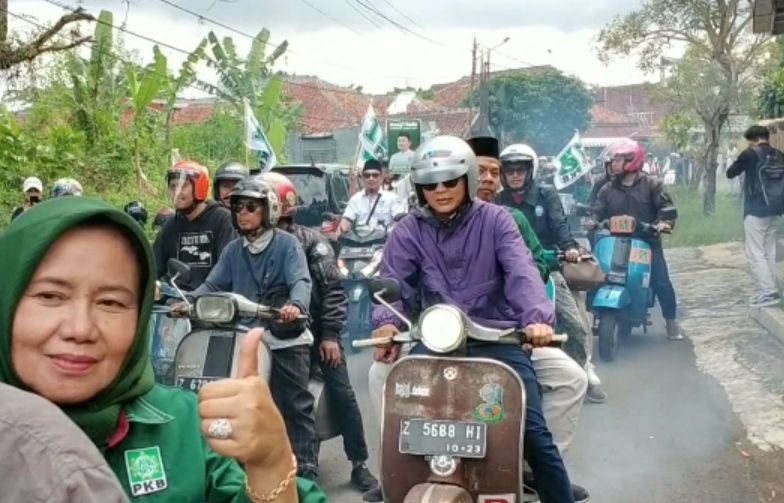 Daftar Bacaleg Konvoi Menggunakan Vespa PKB Kota Tasikmalaya Siap Jadi